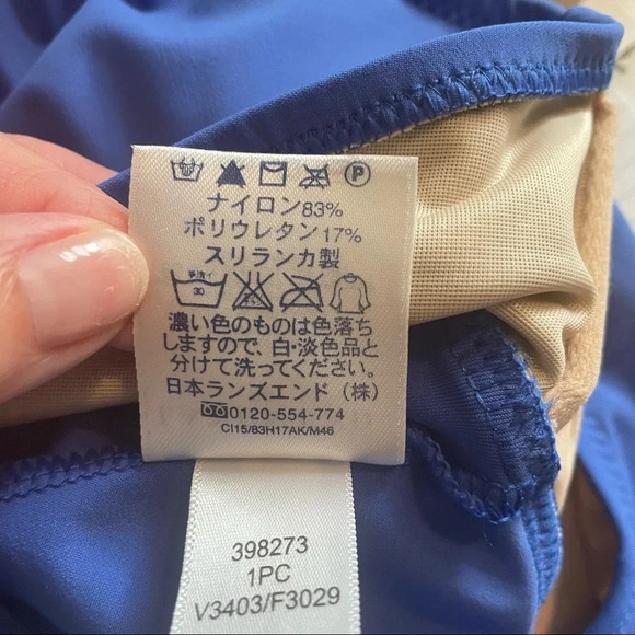 Lands’ End Tankini Top - Picture 4 of 6